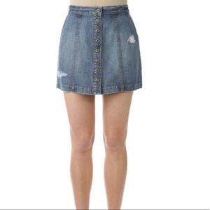 SNEAK PEEK BUTTON FRONT DENIM SKIRT SIZE MEDIUM